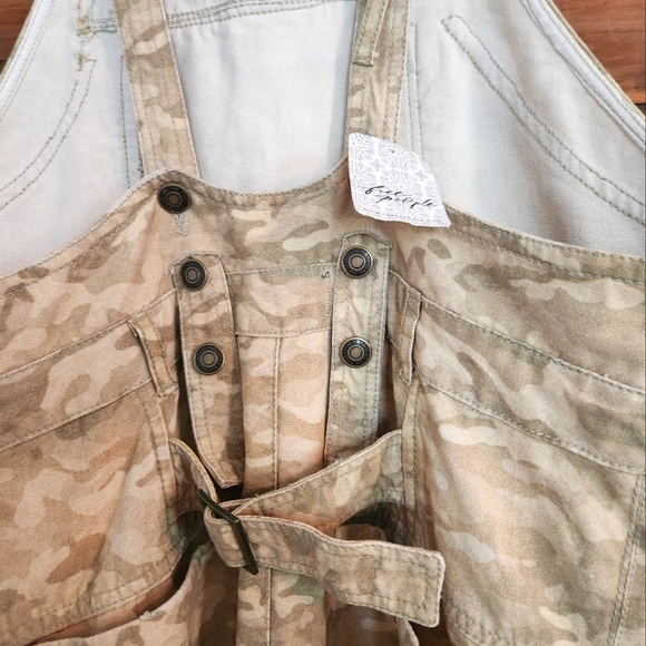 NWT M We The Free - Way It Goes Camo Harem Overalls - Picture 9 of 9
